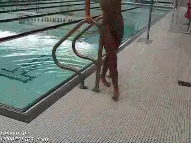 Pic #1*BE Poolside Play