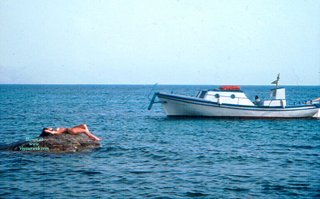 Pic #1 Nude Amateur:&nbsp;Greece