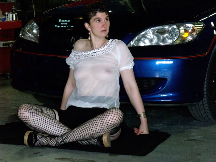 Pic #1 Wife seethrough Hot Wife!