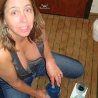 Pic #1 Topless Wife:&nbsp;Cleveland Hiwderdy