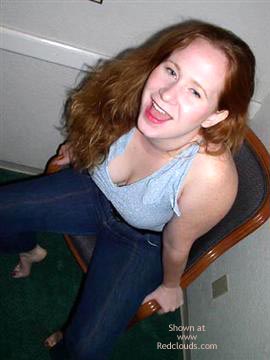 Pic #1Amanda - 21 Yo Red Gets Off