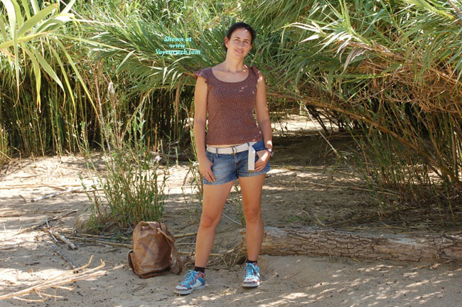 Pic #1 Nude Wife:&nbsp;Ali - Naked In The Great Outdoors