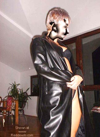 Pic #1GIRLS FROM YUGOSLAVIA 3A