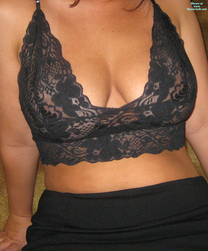 Pic #1Pantieless Friend Dezzy On The Stairs