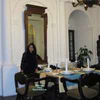 Pic #1 Topless Girlfriend:&nbsp;Marina In Pubblico