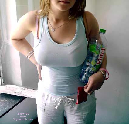 Pic #1Une Petite Belge