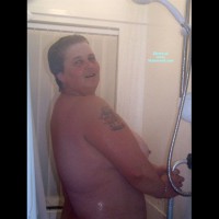 Pic #1Nude Girlfriend Shower Time