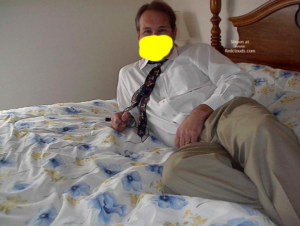 Pic #1M* Ms. Curves Hubby