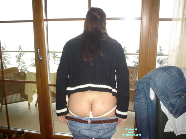 Pic #1 Nude Girlfriend Last Winter