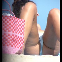 Pic #1 Beach Voyeur:&nbsp;Nice Brunette With Music ....2