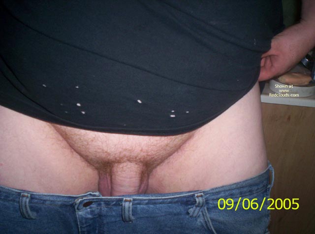 Pic #1M* Jerking Off