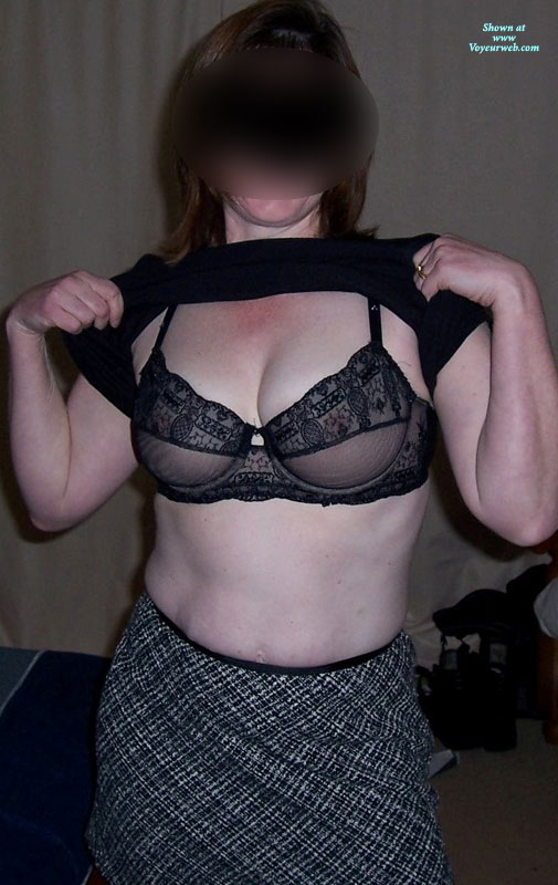 Pic #1Nude Wife Trying New Thing