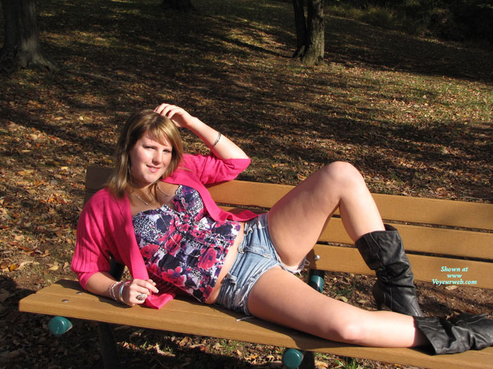 Pic #1Nude Friend:&nbsp;First Timer Barbie