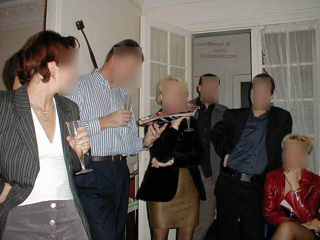 Pic #1Hot time in Paris 20 a