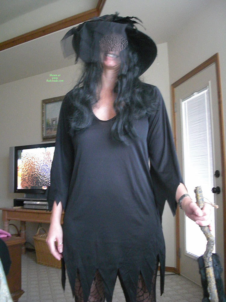 Pic #1Halloween Pt 4