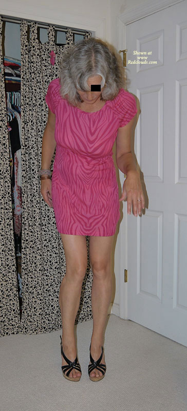 Pic #1Kitty In Pink