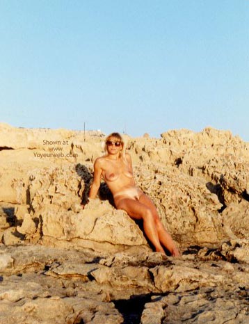 Pic #1Day On The Rocks