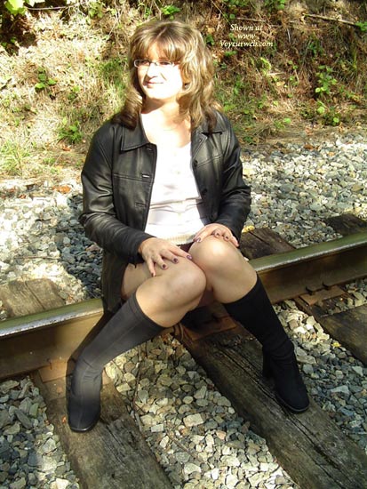 Pic #1On The Right Tracks