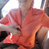 Topless Amateur:&nbsp;Honey4u2c At Play