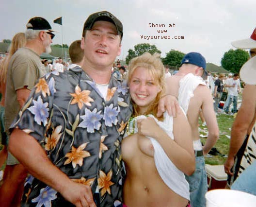 Pic #1Kentucky Derby 2000 Beads!!!