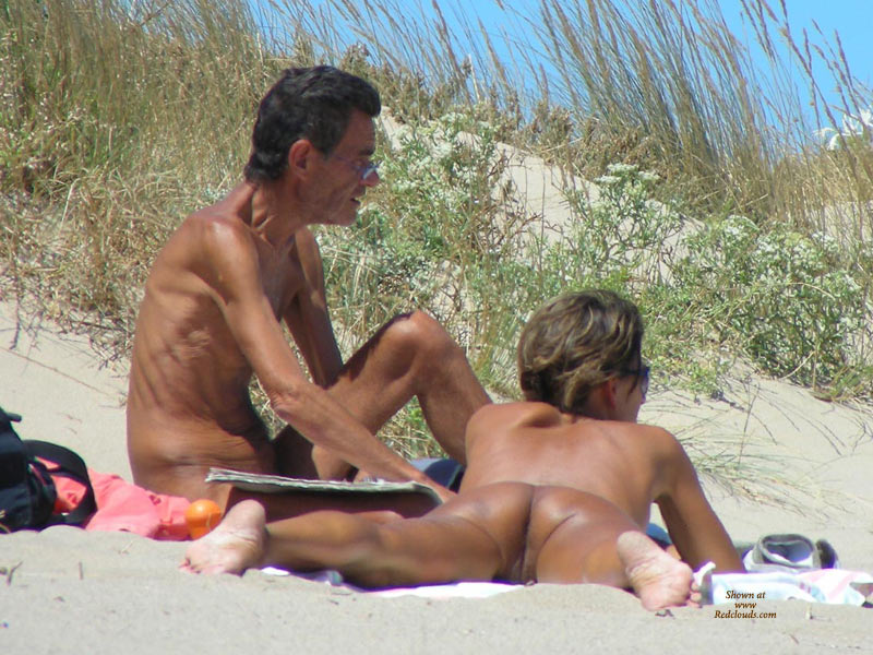 Pic #1Pair At Spain Beach