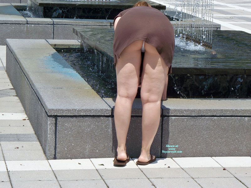 Pic #1Nude Wife:&nbsp;Very Shy......