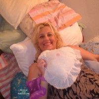 Pic #1*JO Pam At Play