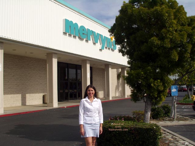 Pic #1Cum Into The Dressing Room With Me Swee