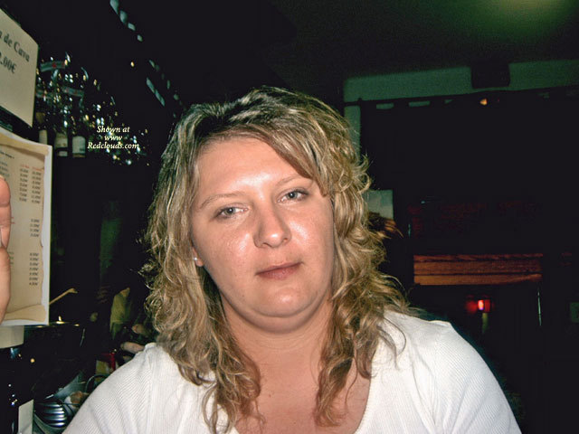 Pic #1Desperate Wife 18