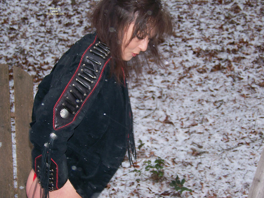 Pic #1 Nude Me on heels:&nbsp;*SC Baby It's Cold Outside