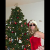 Pic #1 Topless Wife XM Ho Ho Hottie