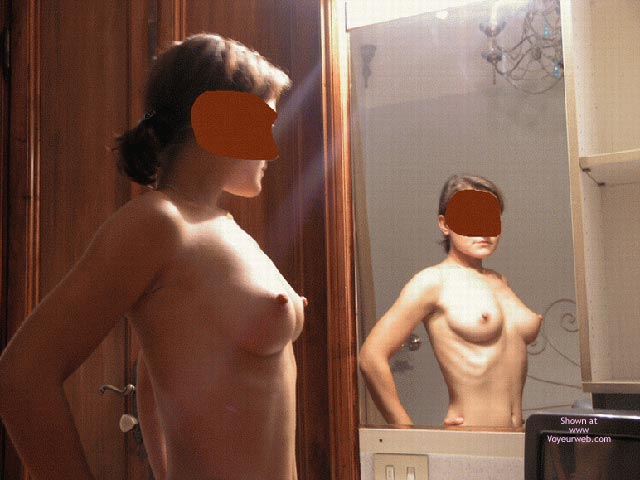 Pic #1Mirror
