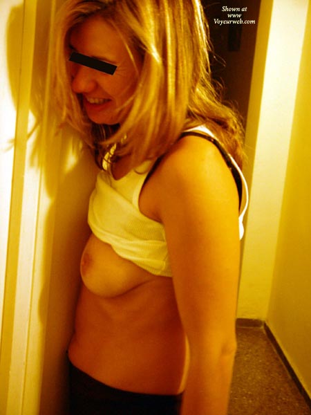 Pic #1Sony Breasts In Yellow 4
