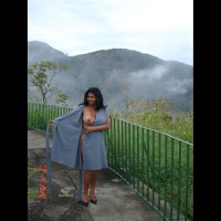 Pic #1 Nude Me on heels:&nbsp;On The Road