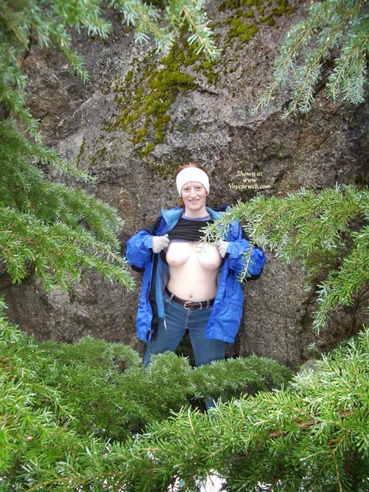 Pic #1Nude Girlfriend:&nbsp;*SC Snowy Trail