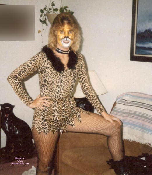 Pic #1Anndee.(would You Like To Pet Me?)