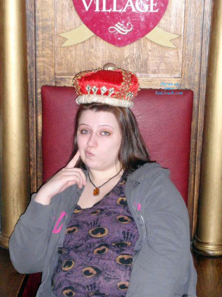 Pic #1Nicole Getting Dirty