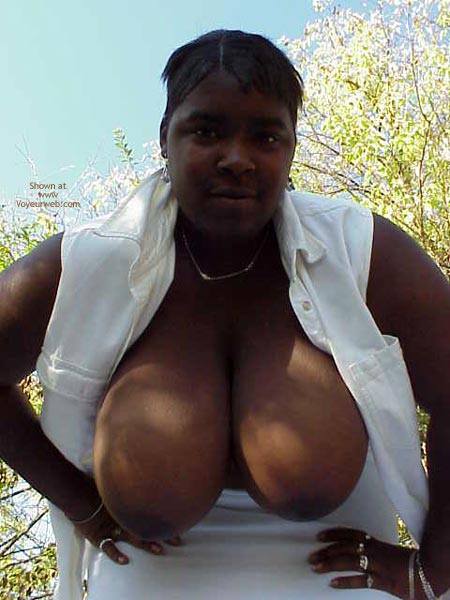 Pic #1 Large Ebony Bazoombas!