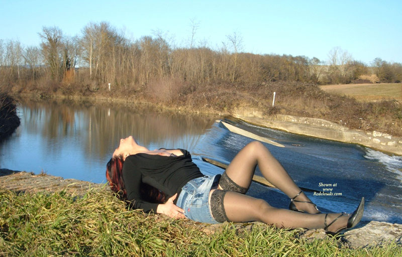 Pic #1My Gf Flash Outdoor 3