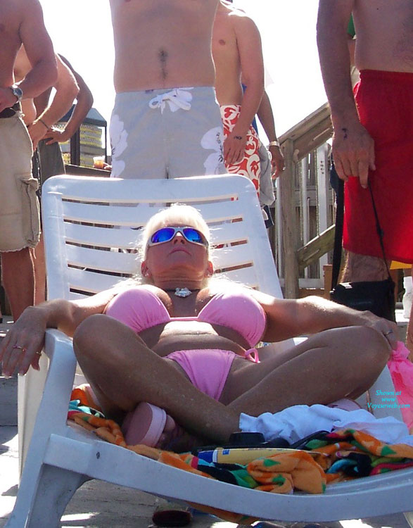 Pic #1Real Voyeur Cameltoe Part 2 Pics