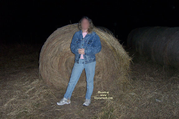 Pic #1*os Wife40 - What The ...hay