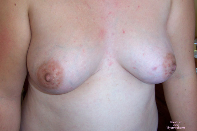 Pic #1Julie Pregnant