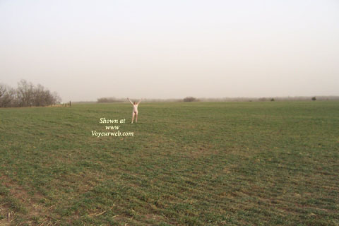 Pic #1Wife - At Home On The Range