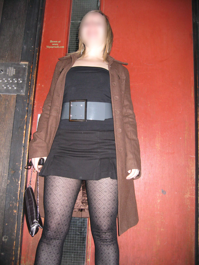 Pic #1 Showing Off For Neighbours