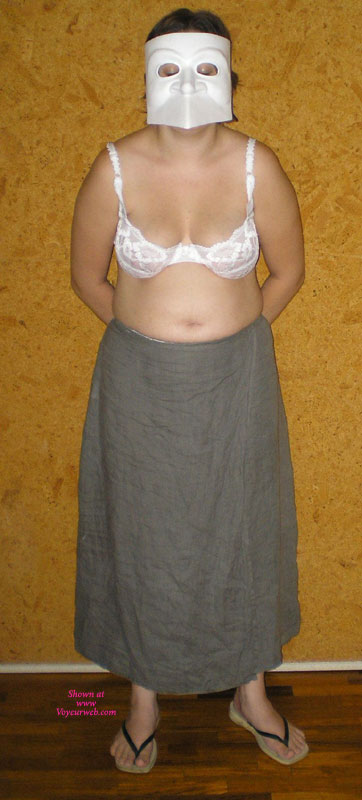 Pic #1 Unknown Lady