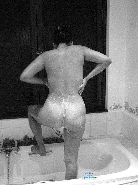 Pic #1 Erotic BW Shower
