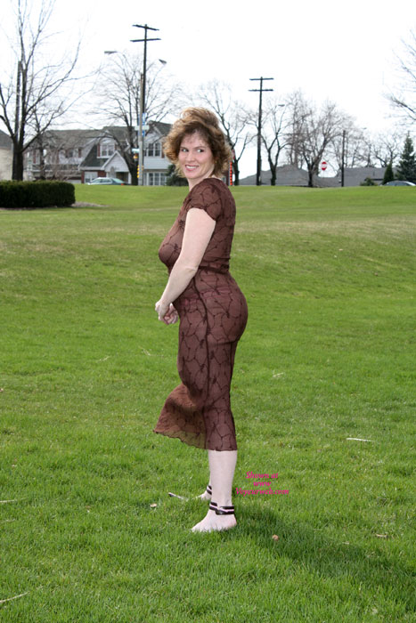 Pic #1Lisajane Back On The Streets