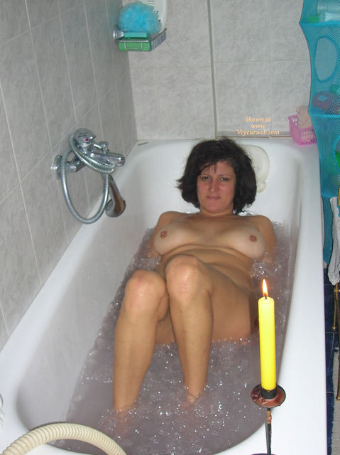 Pic #1 For Voeurweb