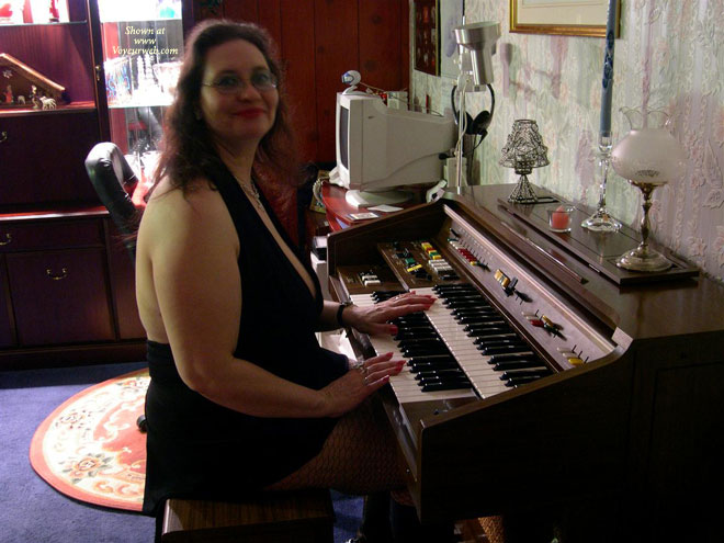 Pic #1Starry Pla S With An Organ Pt1