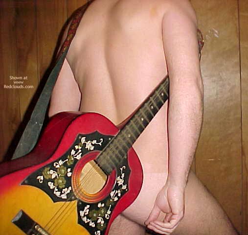Pic #1M* Guitarman
